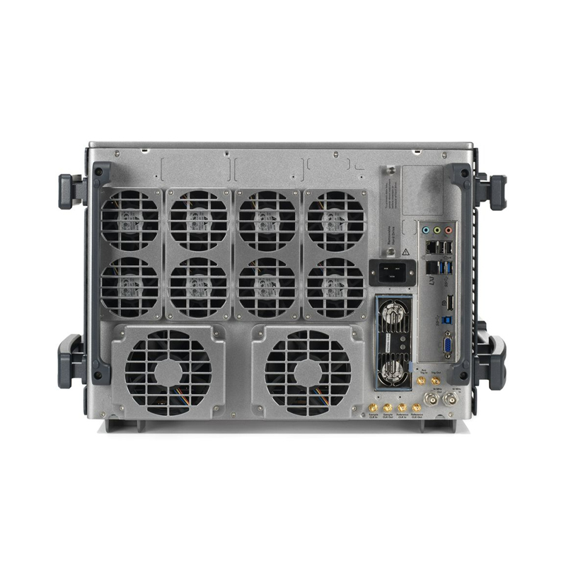 UXR0404A