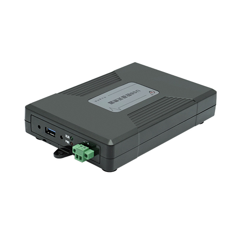 USB3136