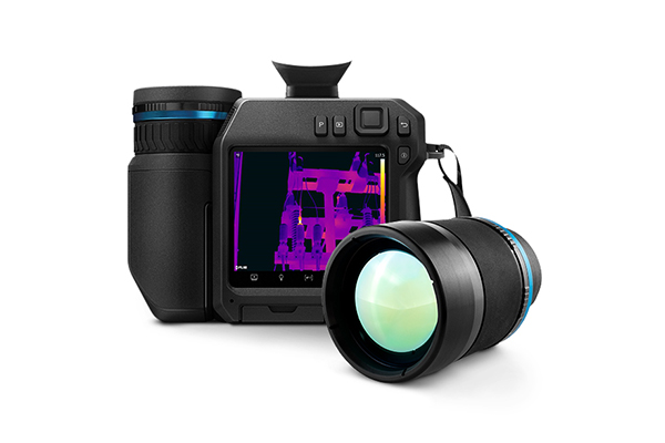 带有取景器的高性能红外热像仪 FLIR T800系列