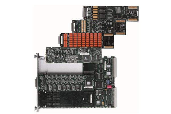 模块化仪器 VM3618